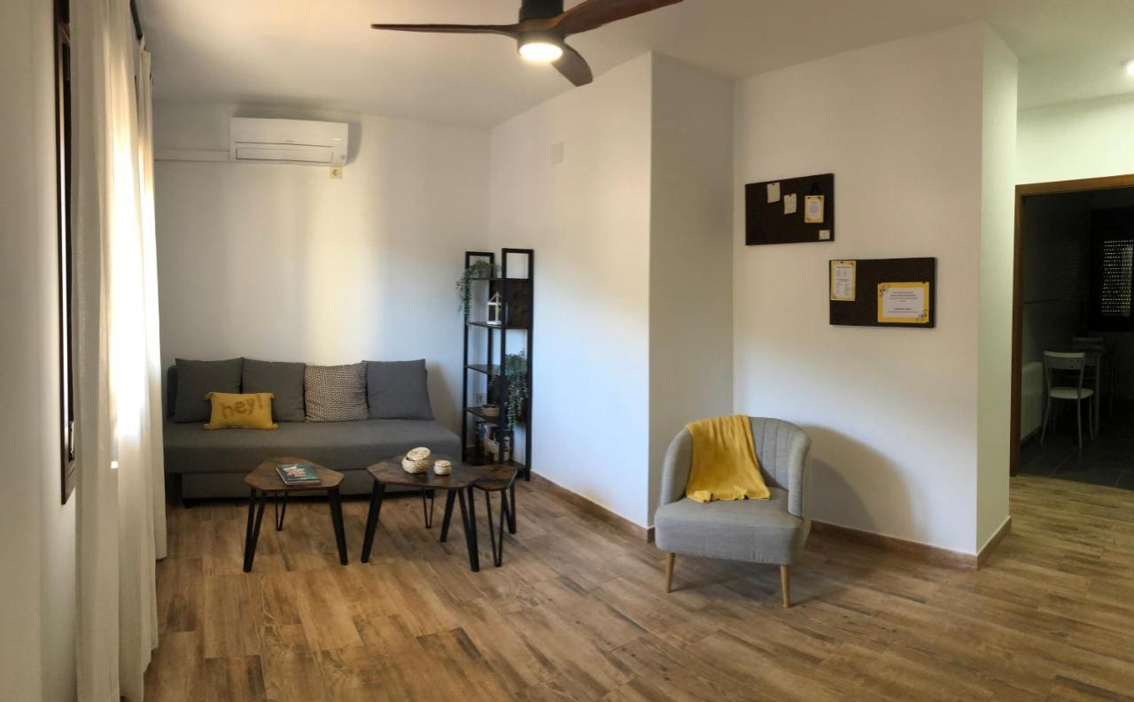 Apartamento Las Campanitas Nunomoral Exterior foto