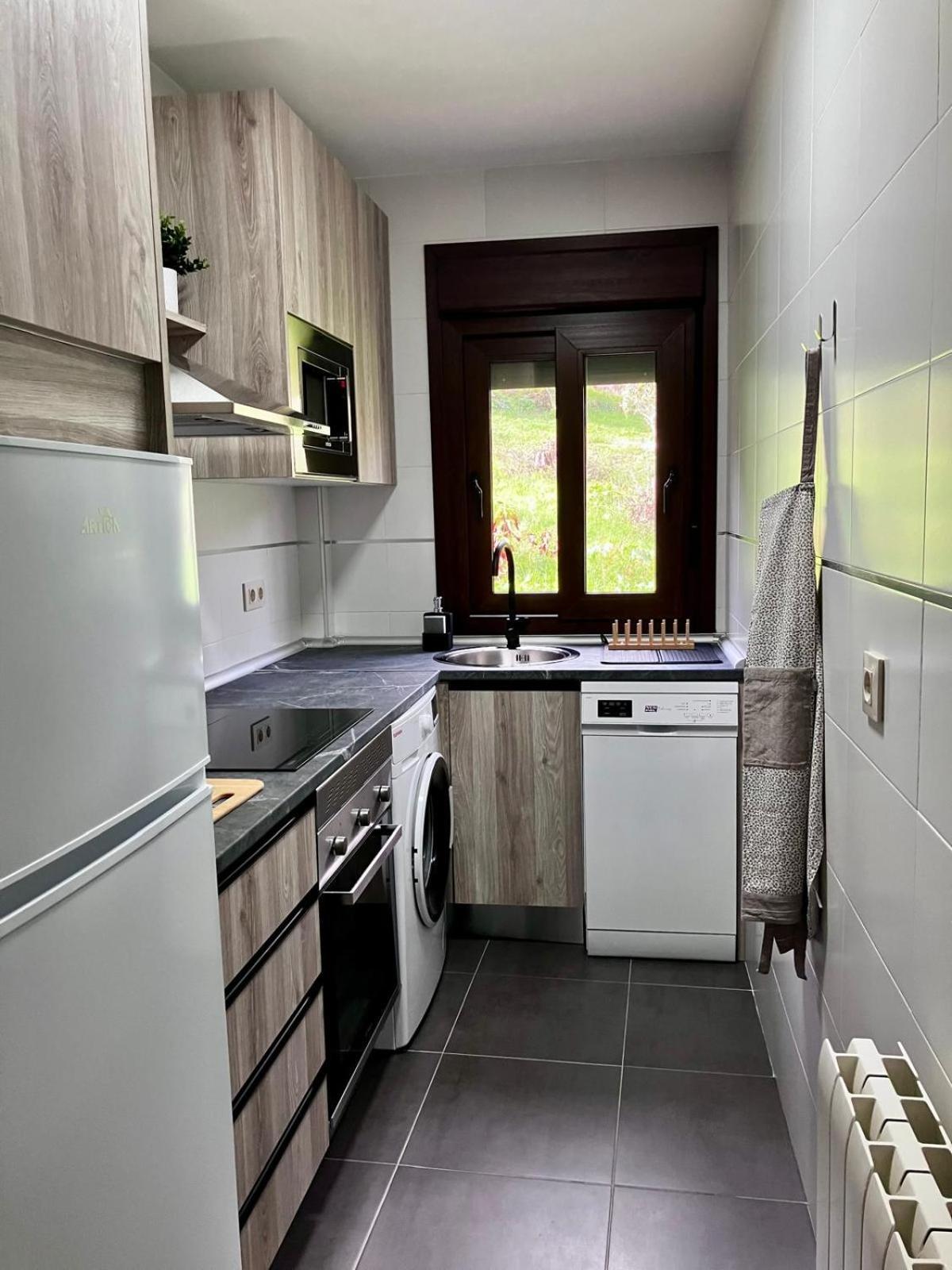 Apartamento Las Campanitas Nunomoral Exterior foto